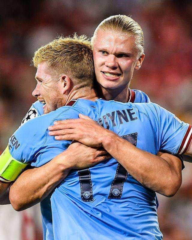 媒体人：跨年制度是迟早要考虑的，跨了才能真正融入世界体系