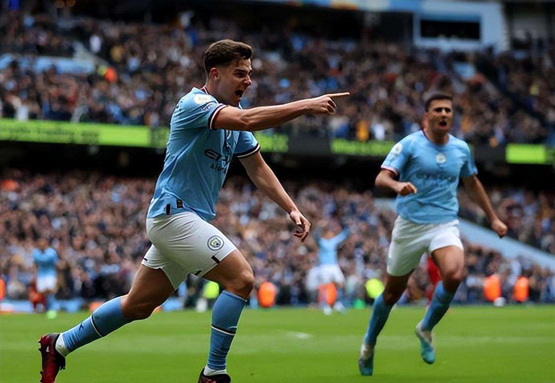 中国女足出战英格兰女足名单：王霜、吴海燕领衔，张琳艳在列