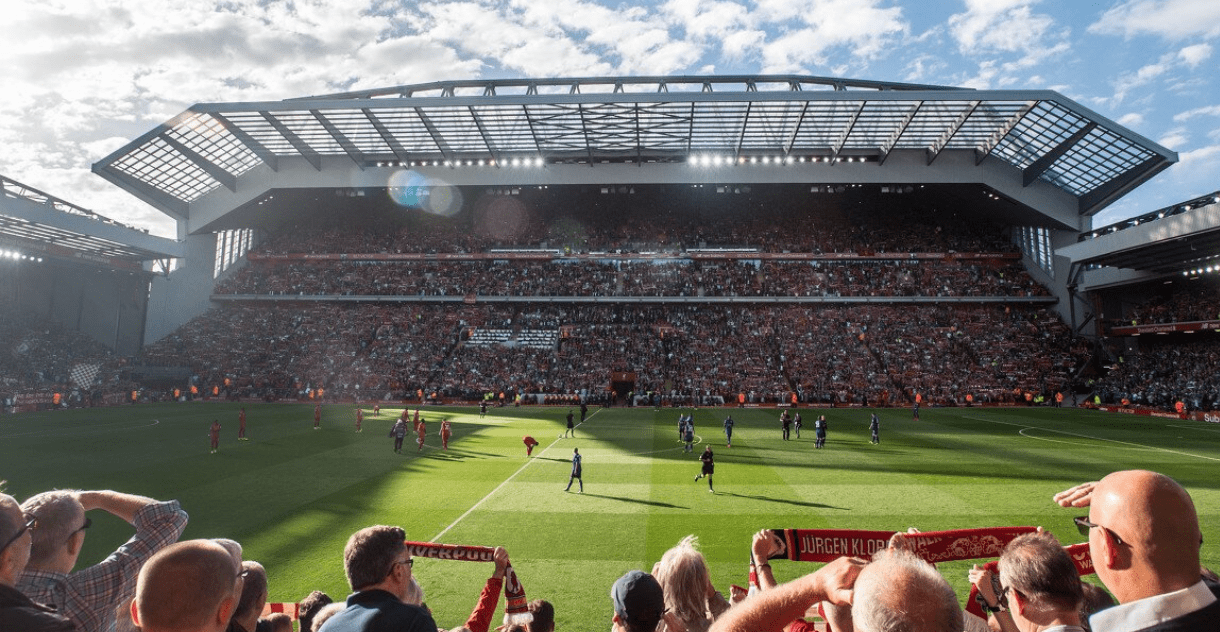 大罗：维尼修斯和拉菲尼亚可以争金球奖；更多人参与将帮助中国队进步