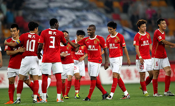 德乙战报：斯坦奇替补制胜，艾禾斯堡1-0杜塞尔多夫（德乙速递：斯坦奇替补绝杀，艾禾斯堡1比0力克杜塞尔多夫）