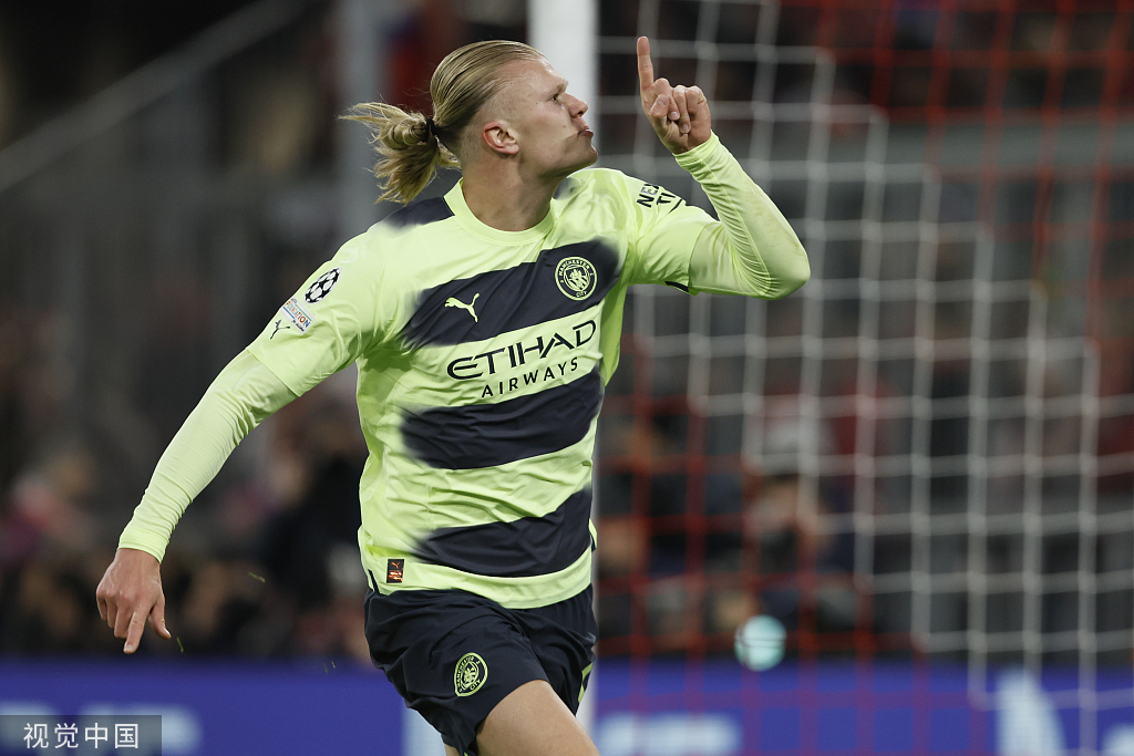 深圳男篮逆转北京王薪凯关键表现