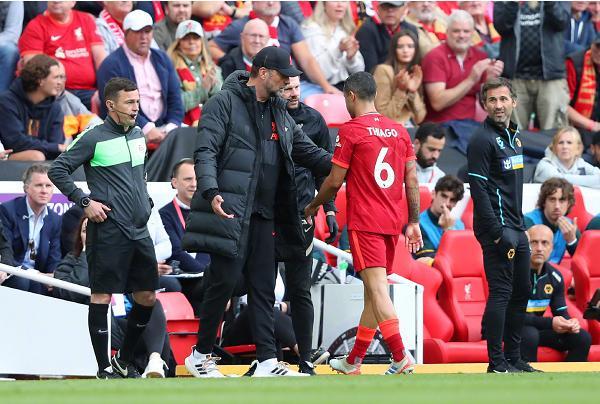 穆里尼奥：这是美妙的夜晚，我们掌控了比赛理应战胜那不勒斯（穆里尼奥：美妙之夜！我们掌控全场，战胜那不勒斯实至名归）