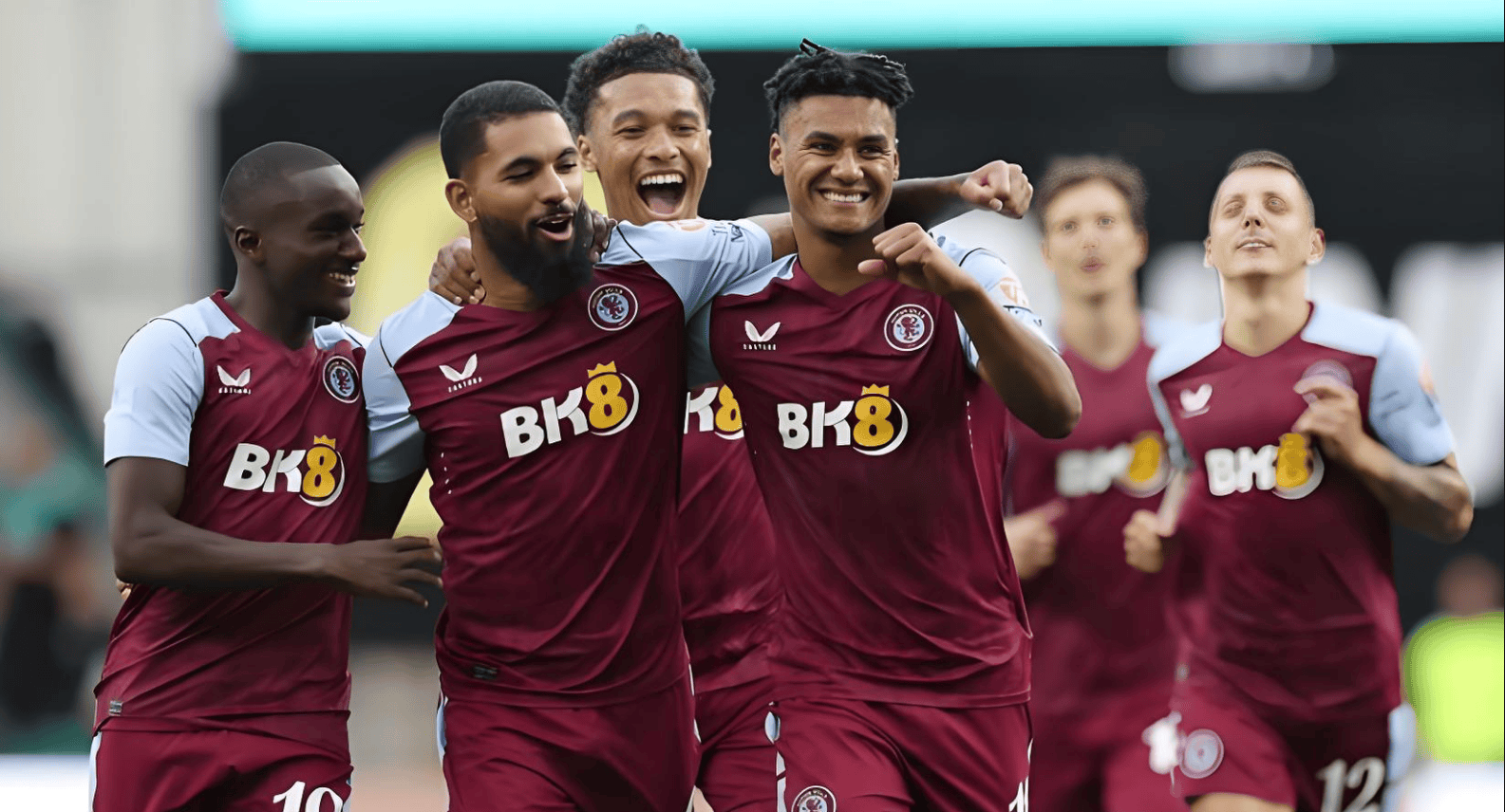 申花出征亚冠：六外援携手出战广岛，斯卢茨基誓言全力以赴