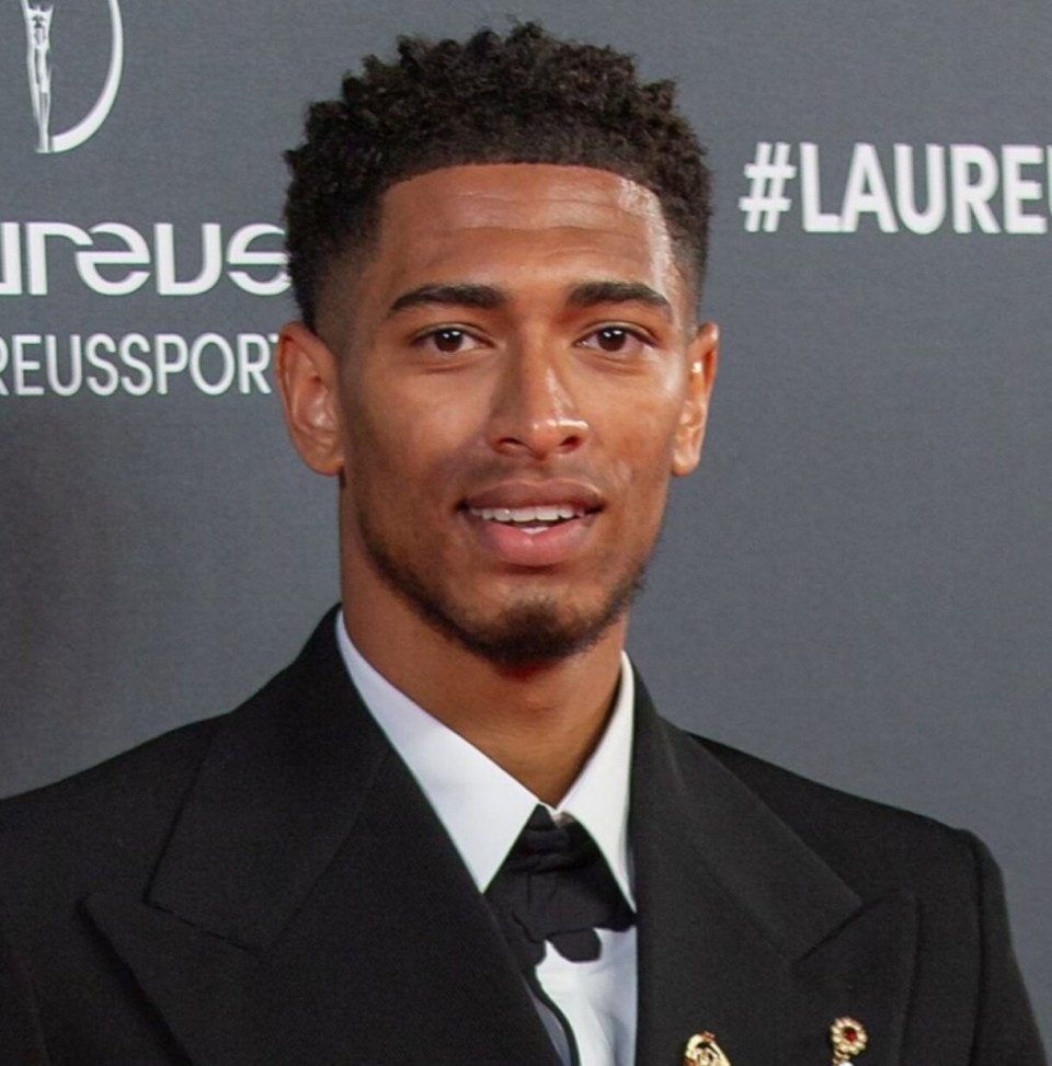 黄希扬：冲超是我生涯最后一个心愿，是否退役要跟俱乐部沟通（黄希扬：冲超是我的最后职业心愿，退役与否需与俱乐部沟通）