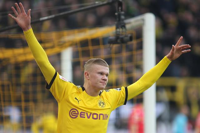 欧联杯八强抽签产生，多场恶战值得期待（欧联杯八强签位出炉，多场强强对话看点十足）