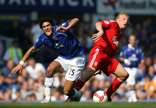 卡斯尔成马刺队史第三位在21岁以下得到30+10+5的球员