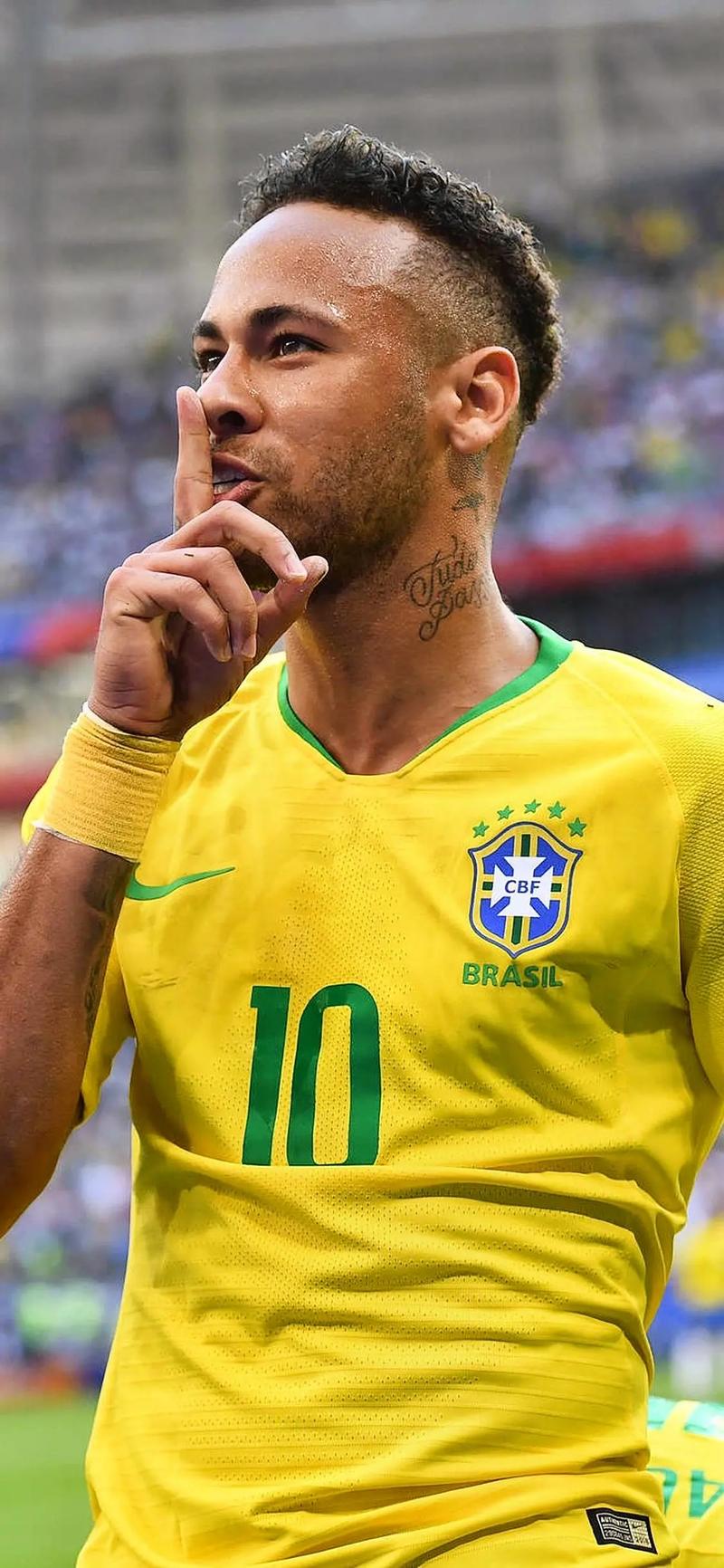 随着尤文图斯1-2，罗马0-1，意甲最新积分榜出炉：国米丢榜首（尤文1-2不敌、罗马0-1失利，意甲积分榜更新：国米让出榜首）